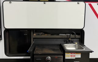 2025 Venture Stratus | Bunkhouse | Easy Set-up