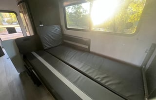 24' Versatile Voyager, Pet-Friendly, Equipped!