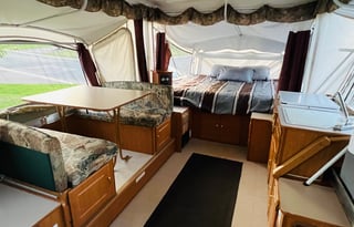 Popup Camper with Heat/AC & Extra Amenities