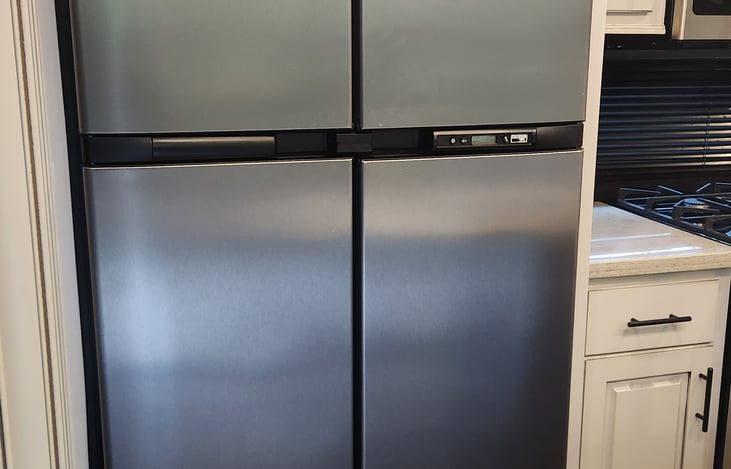 Full size fridge with ice maker