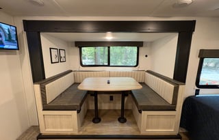 Firefly (2) - 2025 Forest River Puma 18BHX