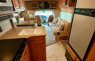 Itasca Cambria 29H RV (BRFL 1636)