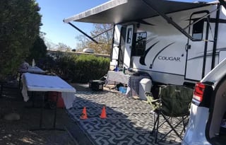 New Keystone Cougar w/all Amenities for Glamping!