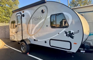 2019 R-Pod 189 - "Hoppy II" a Happy Camper