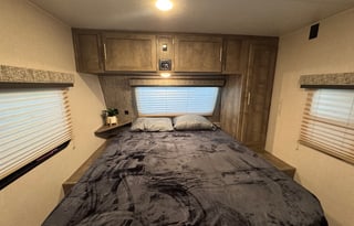 Ultimate Camping Escape 2020 KZ Escape E231BH