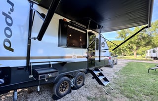 2025 R POD-197  The perfect couples camper!