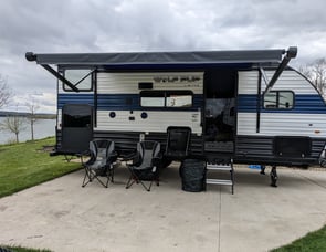 Forest River RV Cherokee Wolf Pup 17JG