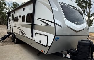 Happy Trails Family Camper