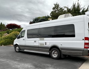 Winnebago Era 70X