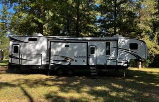 2022 Forest River RV Sabre 38DBQ