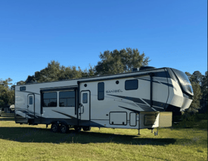 Prime Time RV Sanibel 3602WB