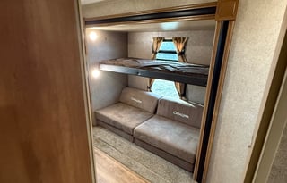 2018 Coachman RV Catalina Legacy 313DBDSKLE