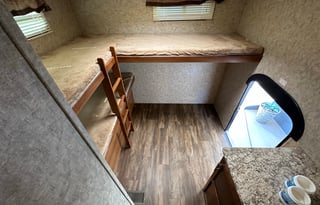 2018 Prime Time Tracer 285AIR Bunkhouse