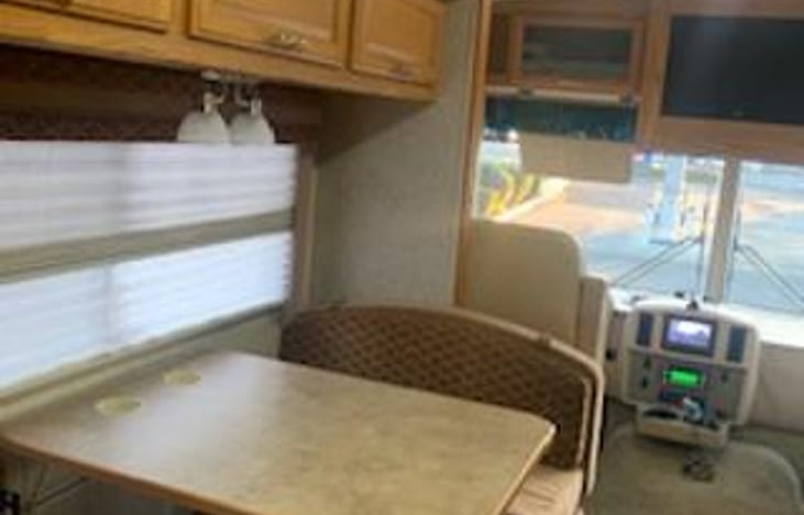 Table, Bench with 4 seats belt/ full bed