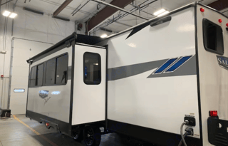 "Sunrise" Forest River Salem bunk house sleeps 7