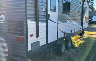 2019 Dutchmen Coleman Lantern