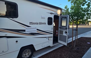 2019 Winnebago Minnie Winnie 22R