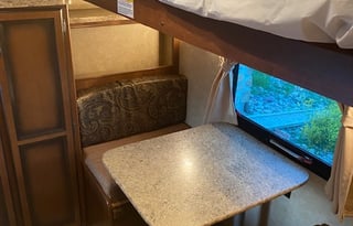 2014 CrossRoads RV Zinger ZT32QB