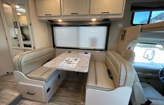 25ft. RV — easy to drive, unique trip experience!
