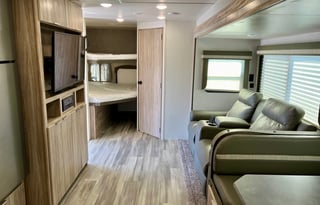 2021 Winnebago Industries Towables Minnie 2801BHS