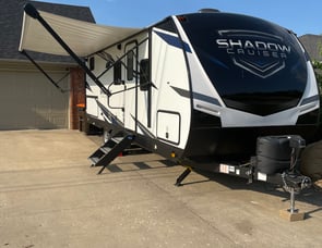 Cruiser Shadow Cruiser 240BHS