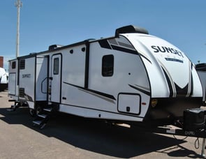 CrossRoads RV Sunset Trail SS331BH