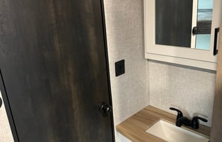 William 2024 Starcraft 26BH