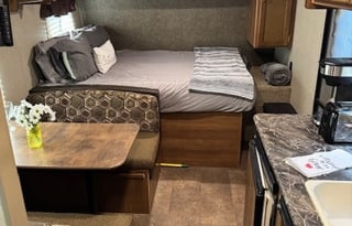 2018 Keystone RV Summerland Mini 1800BH