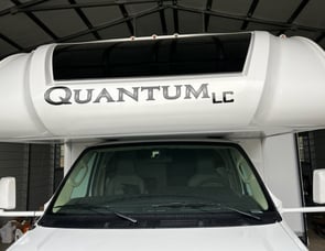 Thor Motor Coach Quantum LC LC28 Ford