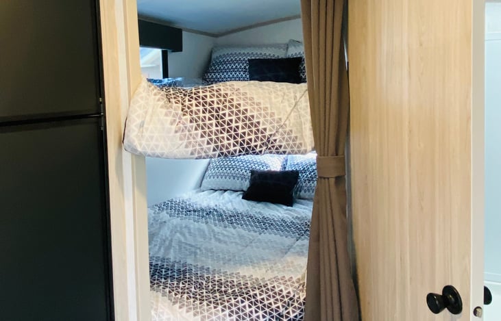 double full size bunks