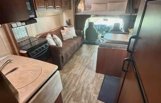 Forest River Sunseeker ***Bunks*** (BRFL 1873)