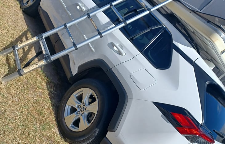 Easy access with a telescope latter