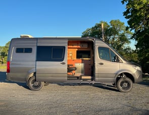 Mercedes-Benz Mercedes-Benz Sprinter 2500