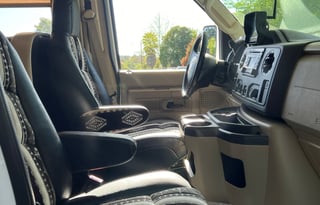 2010 Thor Four wind 23A Majestic