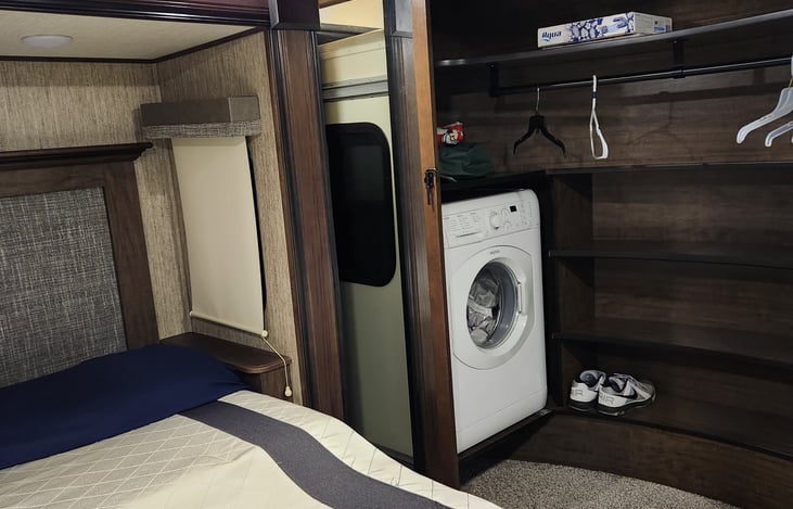 Washer/ Master stand in closet