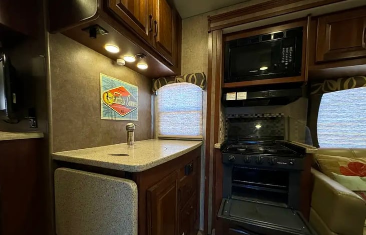 Microwave, Stove, and Oven