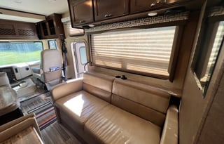 2017 Thor Motor Coach ACE 29.4