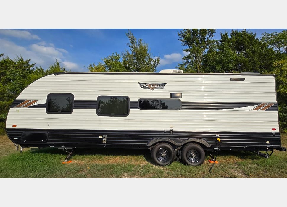 Travel Trailer rentals in JOSHUA