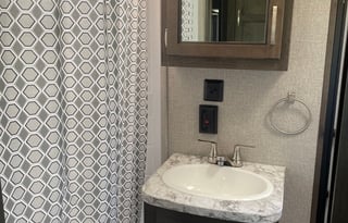 Take flight in our 2020 Jayco Jay Flight 32BHDS