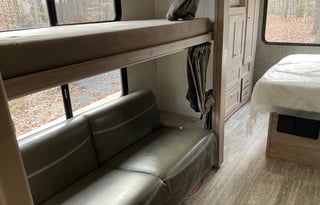 2018 Forest River RV Sunseeker 3050S Ford