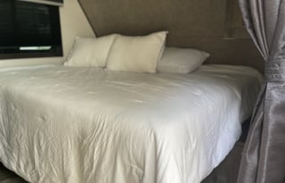 2022 Highland Ridge RV Open Range, sleeps 6