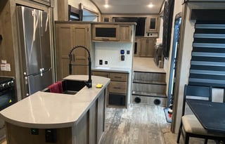 2020 Forest River RV Sabre 37FLH