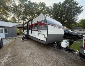 Prime Time RV Avenger 27RKS