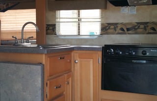 2008 Heartland Cyclone Fifth Wheel 3950
