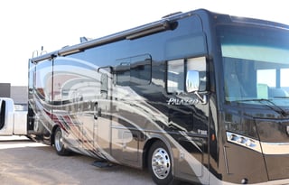 2021 Thor Palazzo 33.5 Diesel Pusher w/ Bunk Beds