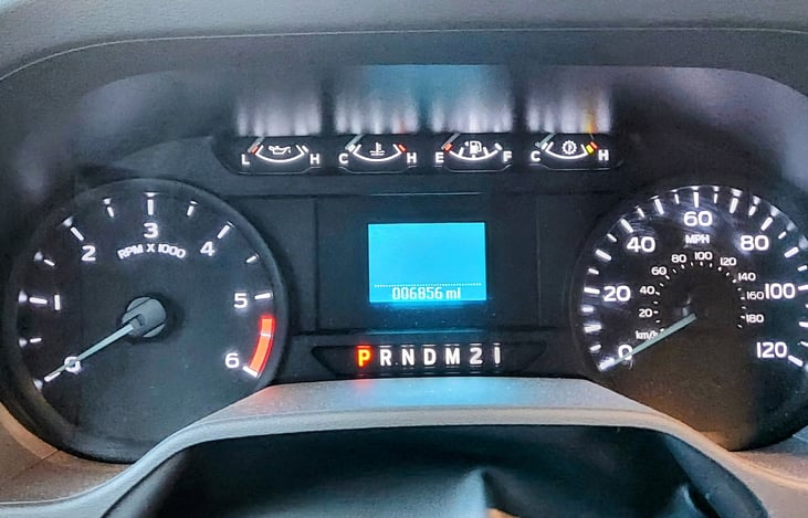 DRIVER DISPLAY 6856 MILES AS OF 10/26/2024
