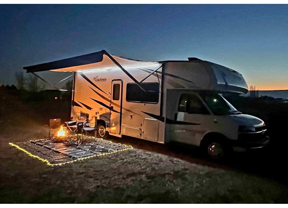 Class C Motor Home rentals in Moses Lake