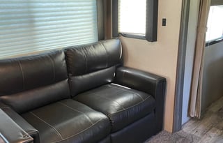 2019 Keystone Hideout 31