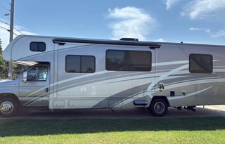 2021 Winnebago Minnie Winnie 31K
