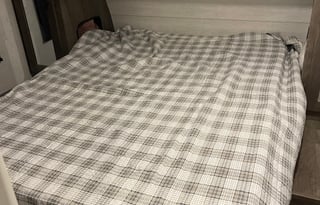 Great Family Getaway w/ Bunks (DELIVERY ONLY!)